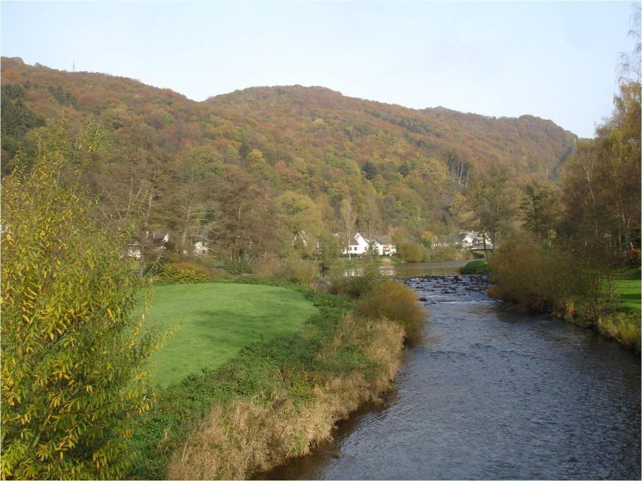 Hotel Zur Post Waldbreitbach エクステリア 写真